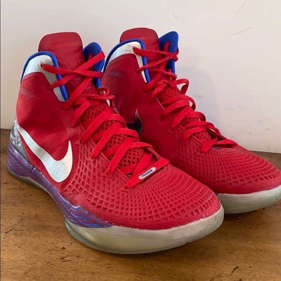 nike zoom hyperdunk flywire